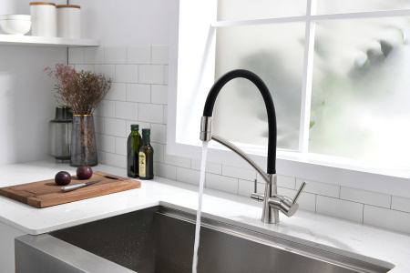 Смеситель для кухни Paulmark SIEGEN Si213111-BS на мойку нержавеющая сталь